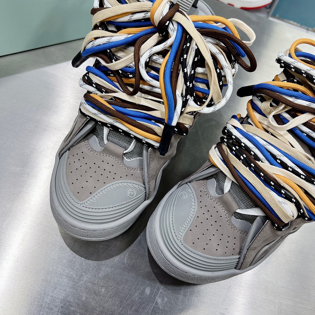 Lanvon Leather Curb 9