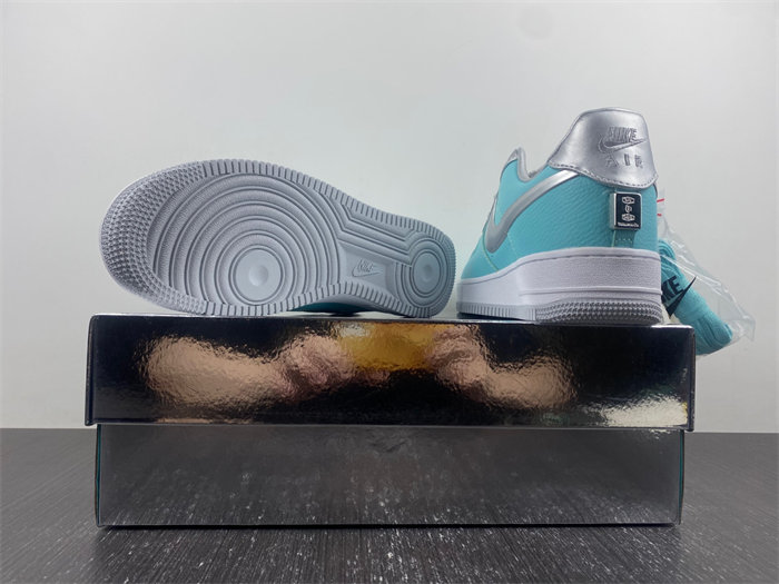 Tiffany & Co. x Nike Air Force 1 Low DZ1382-003
