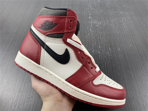 Air Jordan 1 High OG “Chicago Reimagined” DZ5485-612