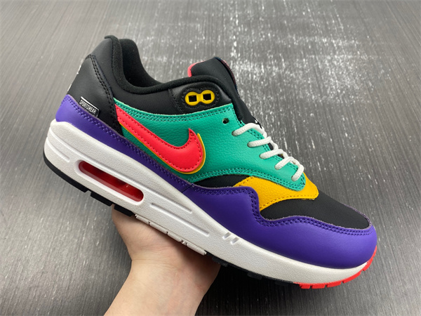 Nike Air Max 1 SE