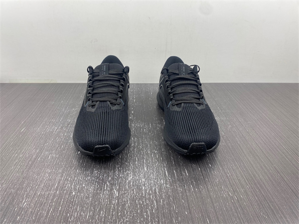 （NIKE）AIR ZOOM PEGASUS