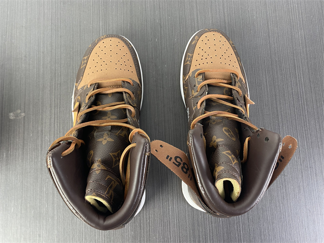 OFF-WHITE x Air Jordan 1