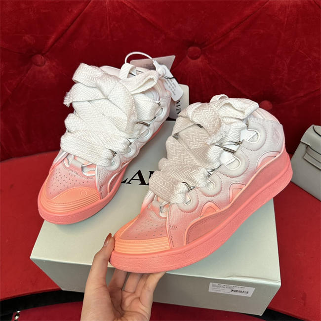 Lanvon Curb Sneaker 30