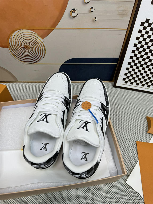 LV Trainer Sneaker