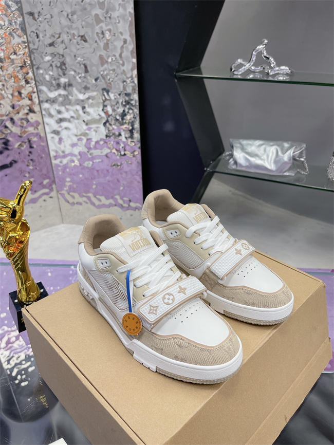 LV Trainer Sneaker
