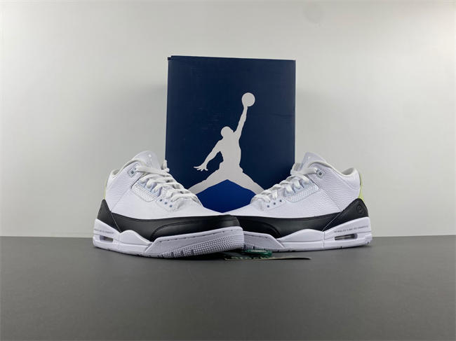 Air Jordan 3 Retro Fragment DA3595-100
