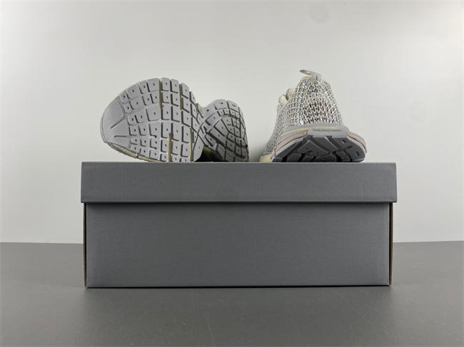 Balenciaga Phantom Sneaker 788878 W3XL4 9056