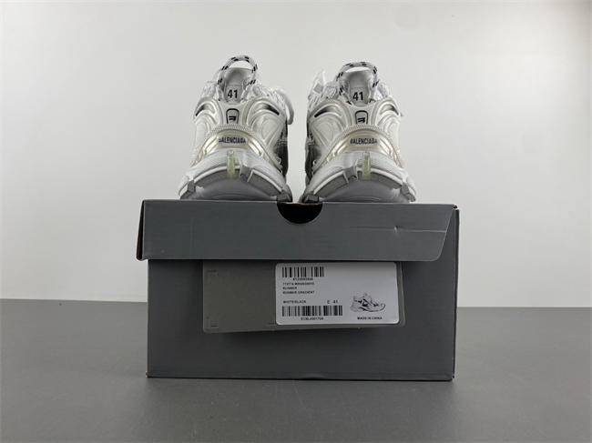 Balenciaga 772774 WRUNG 9010