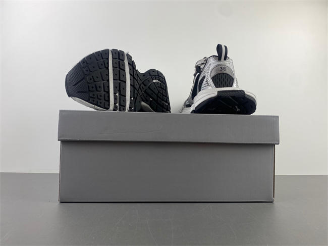 Balenciaga 3XL 734731 W3XGM 1190