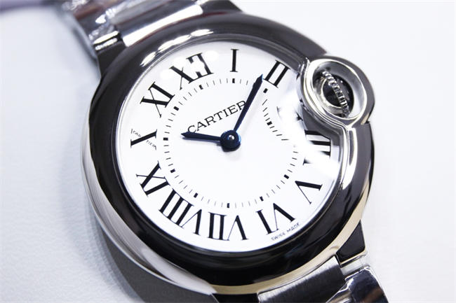 CARTIER 3K Blue Balloon 28mm Quartz 06