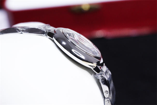 CARTIER 3K Blue Balloon 28mm Quartz 06