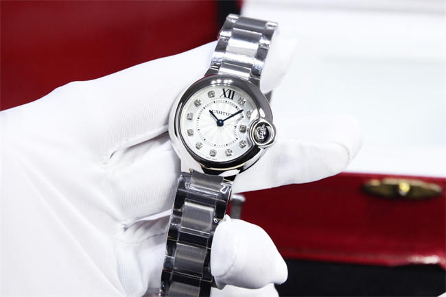 CARTIER 3K Blue Balloon 28mm Quartz 08