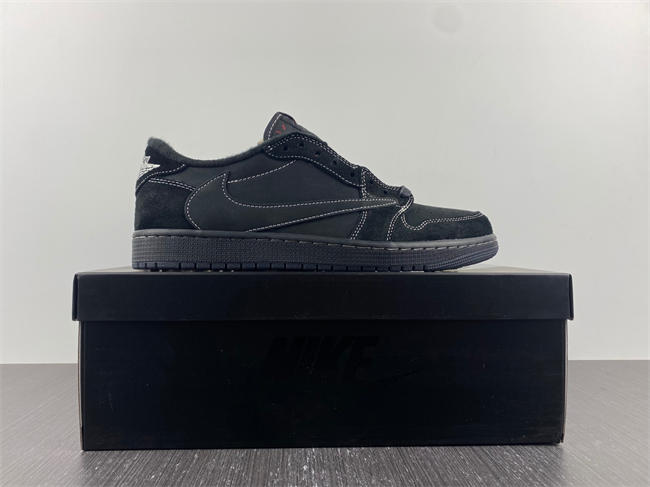 Travis Scott x Air Jordan 1 Low OG DM7866-001