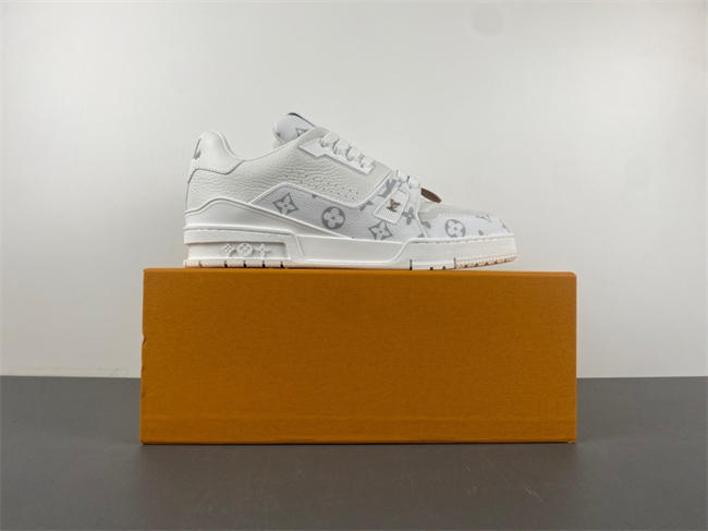 Louis Vuitton LV trainer