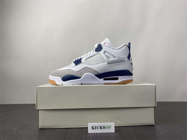 Nike SB x Air Jordan 4 “Navy” DR5415-100