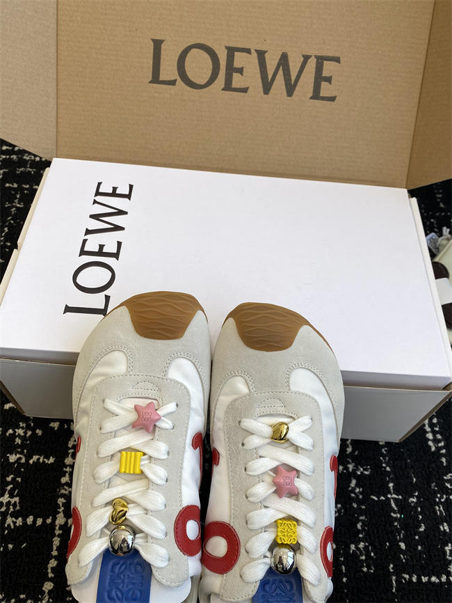 Loewe 2025 balletrunner
