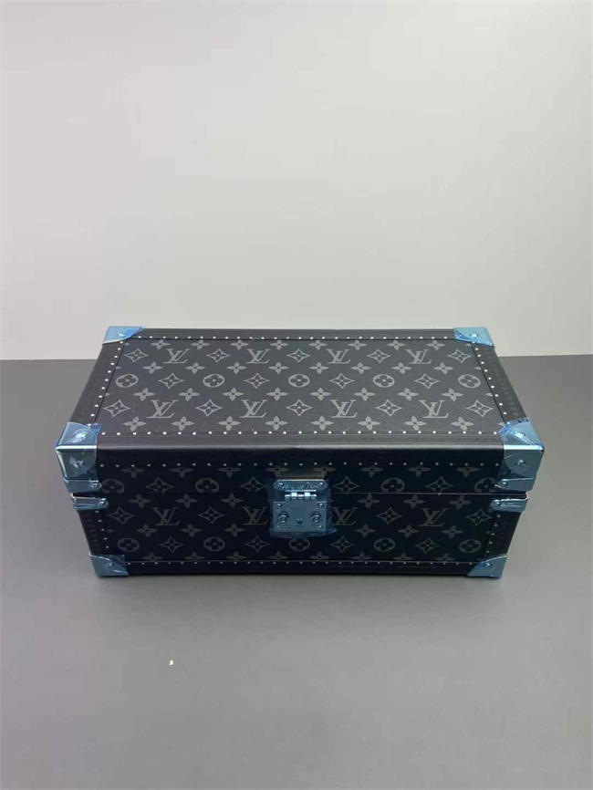 LV BOX
